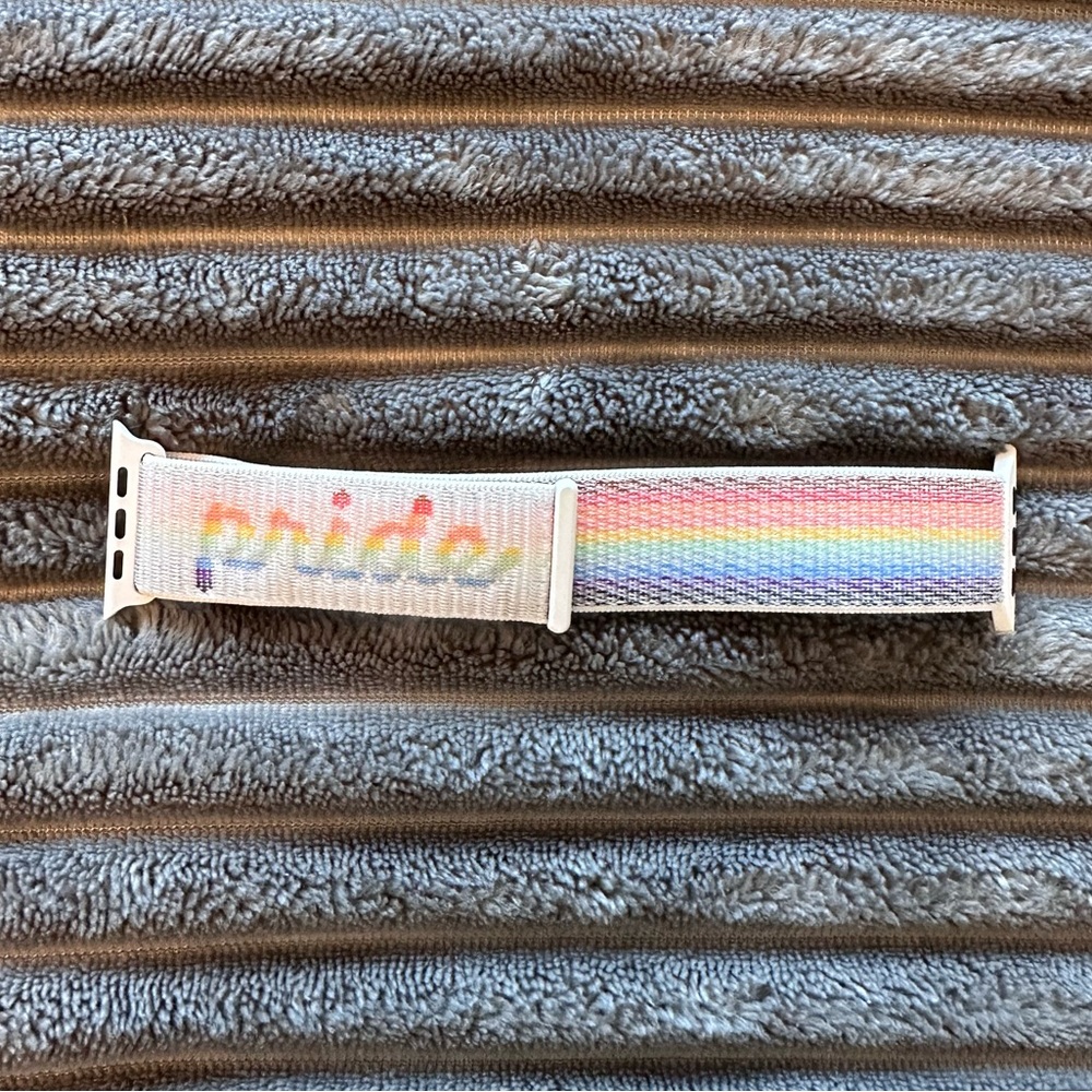 Apple Watch Pride Band, 45mm